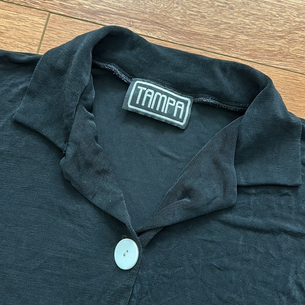VINTAGE BUTTON UP TOP - Picture 8 of 10